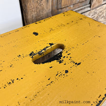 Load image into Gallery viewer, Beeswax Bar - Sweet Pickins