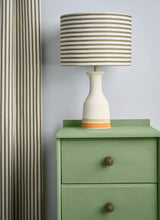 Load image into Gallery viewer, Annie Sloan Chalk Paint® Capability Green