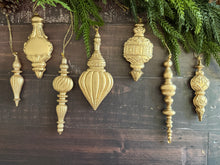 Load image into Gallery viewer, Baubles Mould™ by IOD (6"x10")