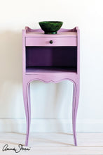 Load image into Gallery viewer, Annie Sloan Chalk Paint® Henrietta