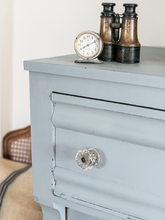 Load image into Gallery viewer, Miss Mustard Seed's Bergere
