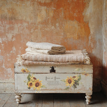 Load image into Gallery viewer, Flowers by the Poets Transfer™ by IOD (Pad of 8 - 12"x16" sheets)
