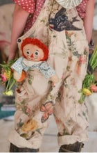 Load image into Gallery viewer, Magnolia Pearl MP Malibu Beaty Love Overalls 064 Pollyanna

