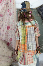 Load image into Gallery viewer, Magnolia Pearl Patchwork Prairie Shirt Top 1542 Ocsun
