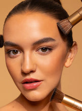 Load image into Gallery viewer, Peta Jane Face Perfecting Brush
