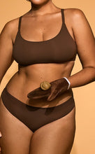 Load image into Gallery viewer, Peta Jane Dark Tanning Mousse
