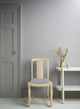 Load image into Gallery viewer, Chicago Grey Annie Sloan Satin Paint (750mL)
