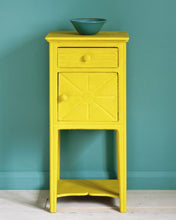 Load image into Gallery viewer, Annie Sloan Chalk Paint® English Yellow
