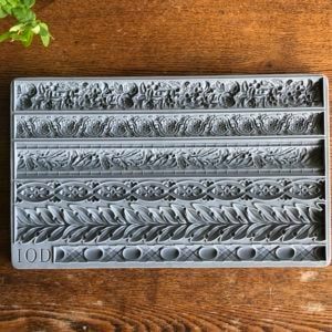 Iron Orchid Designs Trimmings 1 Decor Moulds (6x10) 